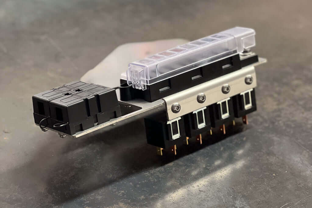 ford ranger fuse block mounting plate