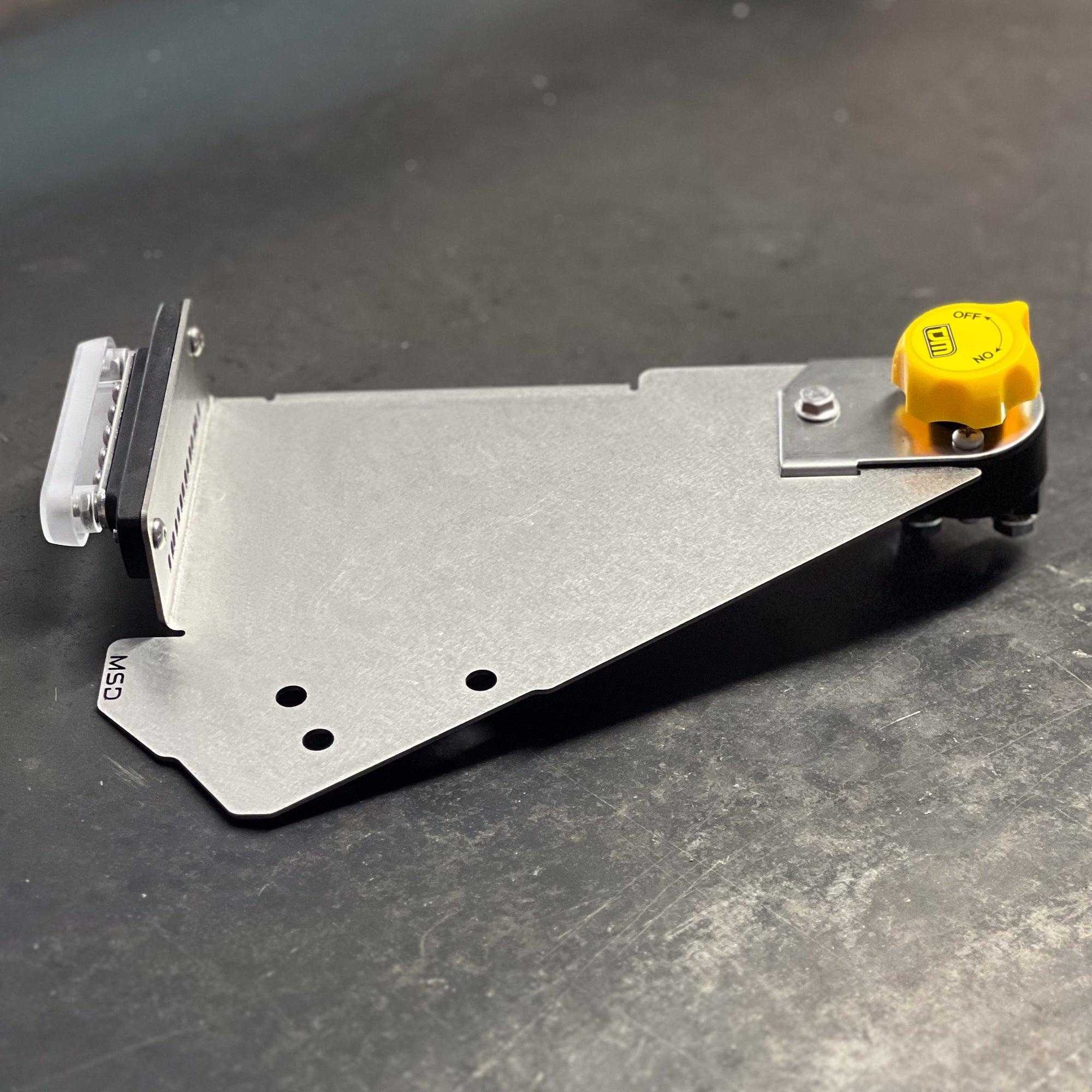 Ford Ranger PX2/PX3/Raptor/5th Gen Blank Plate V3 with yellow switch and mounting options.