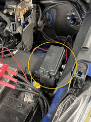 toyota accessory fuse box location hilux